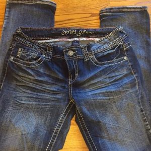Straight leg blue jeans size 9